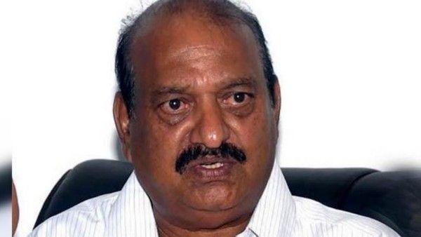 జేసీ ప్రభాకర్ రెడ్డి హాట్ కామెంట్స్- డీఎస్పీకి రోజుకో అమ్మాయి ! ఎమ్మెల్యే కేతిరెడ్డి ఆడంగలోడు !