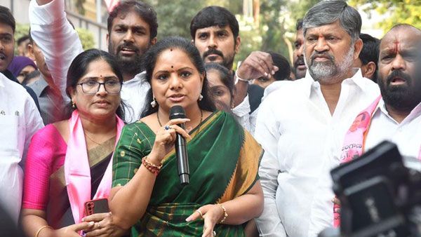 ఎమ్మెల్సీ కవిత ఇంటికి సీబీఐ: తెలంగాణాలో సీబీఐ ఎంట్రీకి లైన్ క్లియర్ అయినట్టేనా?