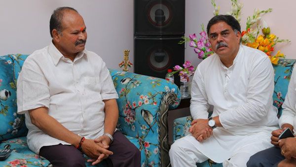 కన్నా నివాసానికి నాదెండ్ల - జనసేనలోకి ఆహ్వానం..!? పొత్తుపై ప్రభావం..!