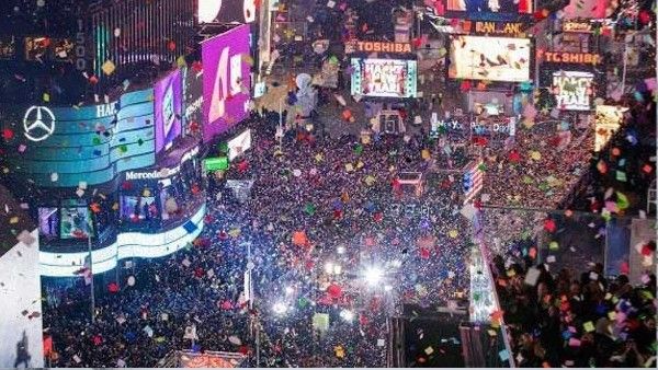 New Year: ఐటీ హబ్ లో తాగుబోతుల కోసం స్పెషల్ అంబులెన్స్, ఫస్ట్ టైమ్, ఊగుడే ఊగుడు !