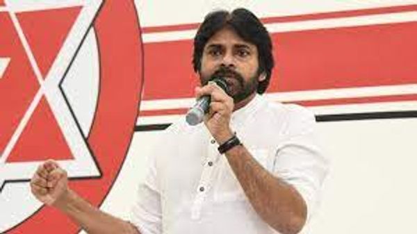 Pavan Kalyan: విశ్వ విద్యాలయాలను అధికార పార్టీ కార్యాలయాలుగా మార్చొద్దు: పవన్ కల్యాణ్