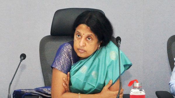 ఐఏఎస్ శ్రీలక్ష్మికి ఢిల్లీ పిలుపు - ఇదే లాస్ట్ ఛాన్స్..!!