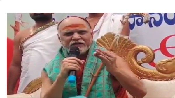 ఏపీలో అదొక దుర్మార్గమైన మతం..: స్వరూపానందేంద్ర స్వామి కీలక నిర్ణయం..!!