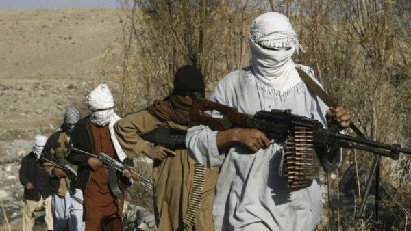 Terrarist: వాడి ఇల్లు నేలమట్టం, భారత్ లో ఉంటూ పాకిస్తాన్ కు పనిచేస్తే ఇదేగతి !