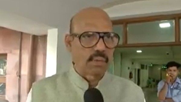 ఏపీలో బీజేపీ చూస్తూ కూర్చోదు - అసలు లక్ష్యం ఇదే : టీజీ వెంకటేష్..!!