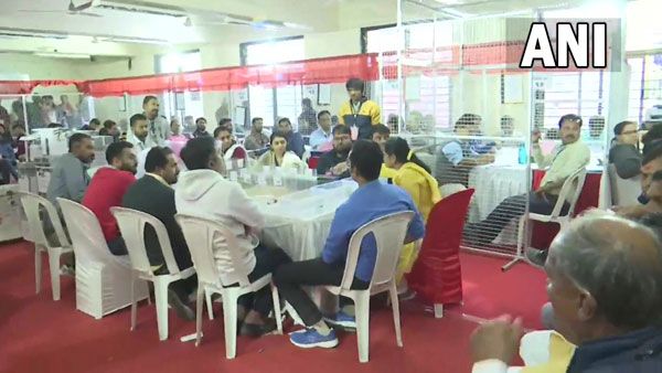 ఘన విజయానికి తొలి అడుగు పడింది..!!