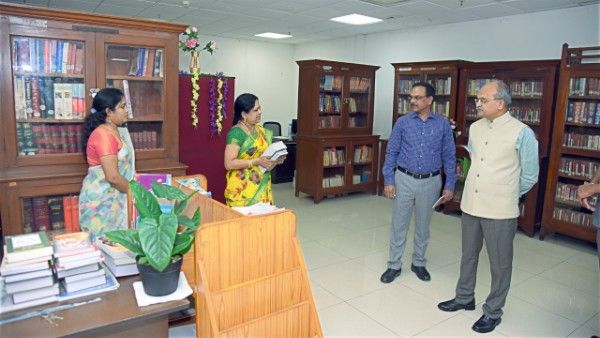 AP Secretariat : అమల్లోకి జగన్ ఆదేశాలు-సచివాలయంలో సీఎస్ ఆకస్మిక తనిఖీలు.. !