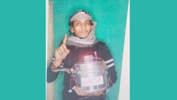 Cooker bomb: కుక్కర్ బాంబు కేసులో ట్విస్ట్, కాంగ్రెస్ పార్టీ ఆఫీసులో ఈడీ సోదాలు. అమ్మమ్మ ఇంటిలో కూడా !