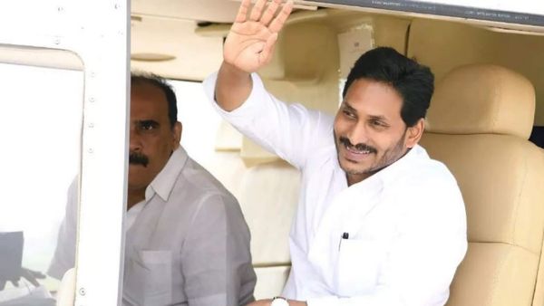 YS Jagan : ఢిల్లీ బయలుదేరిన జగన్ ! రేపు దౌత్యవేత్తలతో భేటీ- పెట్టుబడుల వేట !