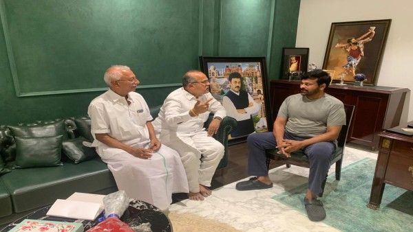 వైఎస్ జగన్-చిరంజీవి ముఖాముఖి?: మెగాస్టార్‌ను ఇంటికెళ్లి ఆహ్వానించిన వైసీపీ ఎమ్మెల్యే