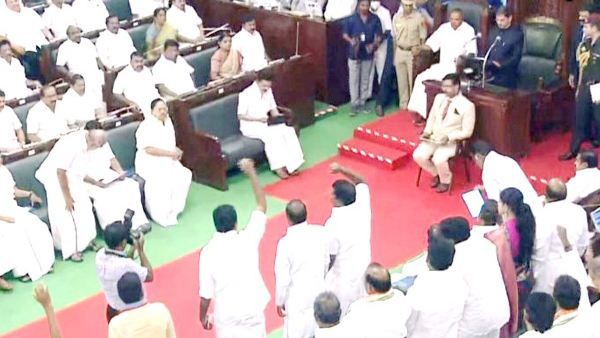 తమిళ అసెంబ్లీలో గవర్నర్ వర్సెస్ స్టాలిన్- డీఎంకే, మిత్రపక్షాల వాకౌట్- తెలంగాణ తరహాలోనే..