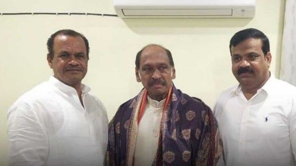 కోమటిరెడ్డికి తేల్చి చెప్పిన కొత్త ఇంఛార్జ్ ఠాక్రే - నోటీసులు చెత్త బుట్టలో..!?