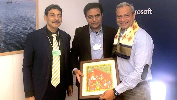 హైదరాబాద్‌లో మరో 3 మైక్రోసాఫ్ట్ డేటా సెంటర్లు, 16వేల కోట్ల పెట్టుబడి