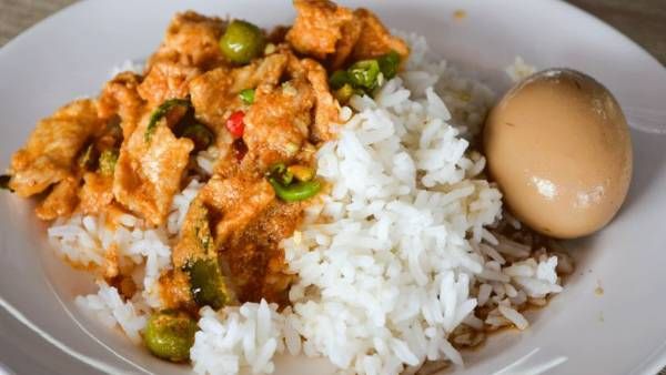 మధ్యాహ్న భోజనంలో ఘుమఘుమలాడే చికెన్- మెనూ.. మరింత నోరూరించేలా