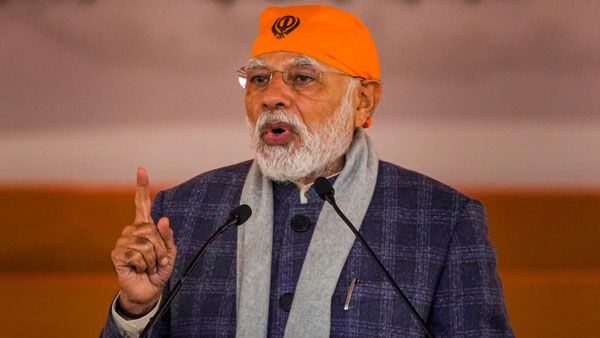 తెలంగాణ నుంచి ప్రధాని మోదీ పోటీ - నియోజకవర్గం ఫిక్స్..!?