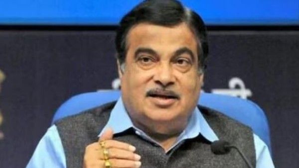 చంపుతామంటూ నితిన్ గడ్కరీకి బెదిరింపు కాల్స్: దావూద్ పేరుతో!