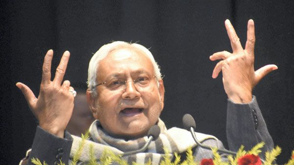 Census : జనాభా లెక్కలు మళ్లీ వాయిదా-ఏం జరుగుతోంది ? కేంద్రం ఎత్తులకు నితీశ్ కౌంటర్?