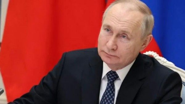 చావు బతుకుల్లో పుతిన్- ఇక ఎంతో కాలం బతకడు- ఇంటెలిజెన్స్ సంచలన రిపోర్ట్