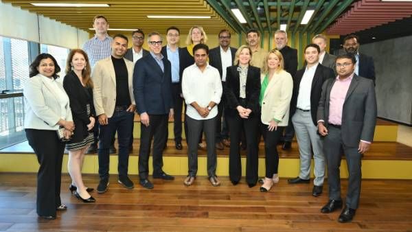 అమెరికాతో తెలంగాణకు గుడ్ రిలేషన్, 500లకుపైగా కంపెనీలు: హైదరాబాద్ నుంచి భారీగా వీసాలు