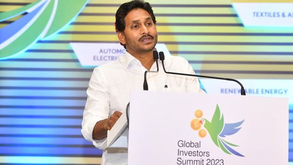 vizag: వైజాగ్ ఇన్వెస్ట్ మెంట్ సమ్మిట్ కు CM ఆహ్వానం.. సమస్యల పరిష్కారానికి ఫోన్ కాల్ దూరంలో ఉన్నట్లు వెల్లడి