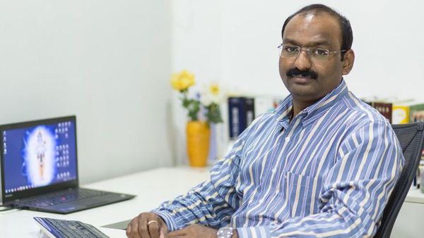 ఢిల్లీ లిక్కర్ స్కాంలో సీబీఐ మరో అరెస్ట్..!!