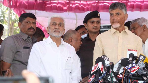 తారకరత్న ఇంటివద్ద విజయసాయి రెడ్డి, చంద్రబాబు ఫోటోపై.. బండ్ల గణేష్ షాకింగ్ ట్వీట్!!