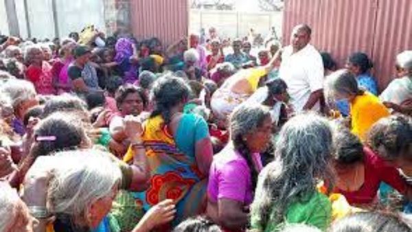 free sarees: ఉచిత చీరల కేసులో సీఎం సీరియస్, దెబ్బకు ఓనర్ అందర్, అనుమతి లేదు !