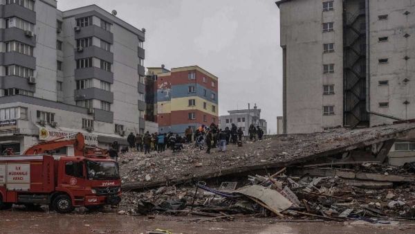 Earthquke: భారత్‌లో త్వరలో టర్కీ తరహా తీవ్ర భూకంపం..!