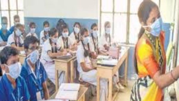 కేంద్ర ఉన్నత విద్యా సంస్థల్లో 14,606 ఫ్యాకల్టీ పోస్టులు ఖాళీ: త్వరలోనే భర్తీ