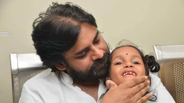 చిన్నారి రేవతి మరణంపై పవన్ కళ్యాణ్ భావోద్వేగం