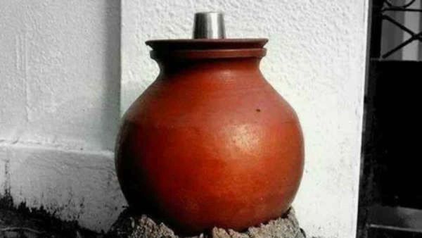 vastu tips: ఇంట్లో మంచినీటి కుండ ఉంటే అదృష్టం ఉన్నట్లే!