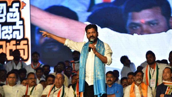 కేసీఆర్ ఫామ్హౌస్ అయినా.. వరంగల్ హంటర్ రోడ్ అయినా.. మేం రెడీ: రేవంత్‌రెడ్డి సవాల్!!