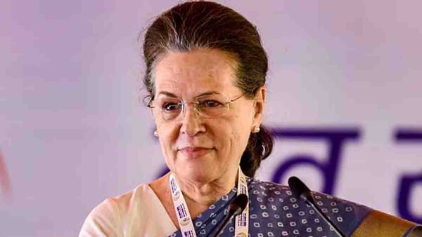 Sonia Gandhi : సోనియా గాంధీ రిటైర్మెంట్ పై కాంగ్రెస్ పార్టీ క్లారిటీ-ప్లీనరీలో ప్రకటన..