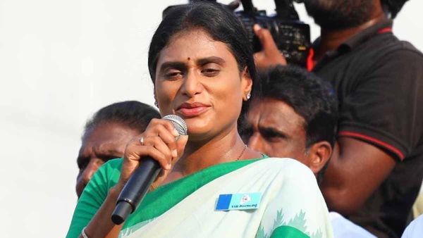 నువ్వు కూడానా... కడియం శ్రీహరికి వైఎస్ షర్మిల అదిరిపోయే కౌంటర్!!