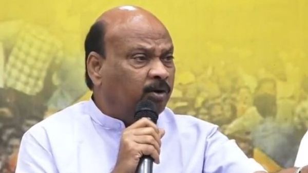 టీడీపీ నేత అయ్యన్నపాత్రుడు పై విచారణకు సుప్రీం ఆదేశం..!!