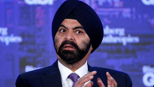 భారత్‌కు వచ్చి మరీ కరోనా బారిన పడ్డ ప్రపంచ బ్యాంక్ ప్రెసిడెంట్ అజయ్