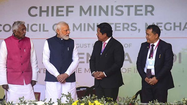 మేఘాలయ సీఎంగా కాన్రాడ్ సంగ్మా.. హాజరైన ప్రధాని మోడీ