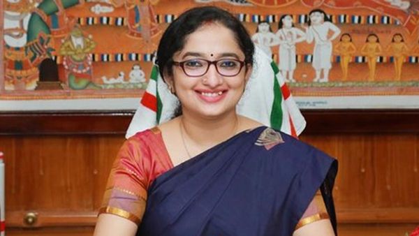 ఆరేళ్ళ వయస్సులోనే లైంగిక వేధింపులకు గురయ్యా: ఆ కలెక్టర్ షాకింగ్ కామెంట్స్!!