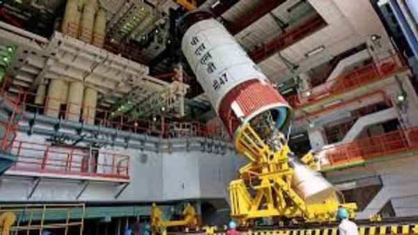 ISRO Recruitment: రీసెర్చ్ సైంటిస్ట్ తోపాటు పలు ఉద్యోగాలకు అప్లై చేయండి