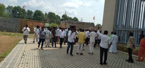 కోటంరెడ్డి టీడీపీలో చేరిక వేళ అపశృతి- బాణాసంచా పేలుడులో ఇద్దరికి గాయాలు..