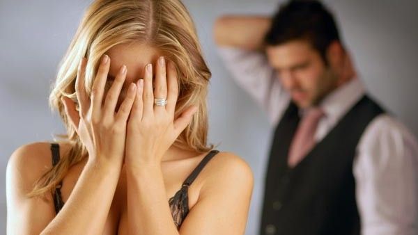 పిల్లలు పెద్దలు అయ్యారు, మన మంచం ఆటలు ఇక వద్దు, ప్రియురాలు మీద కసితో రోడ్డు మీద !