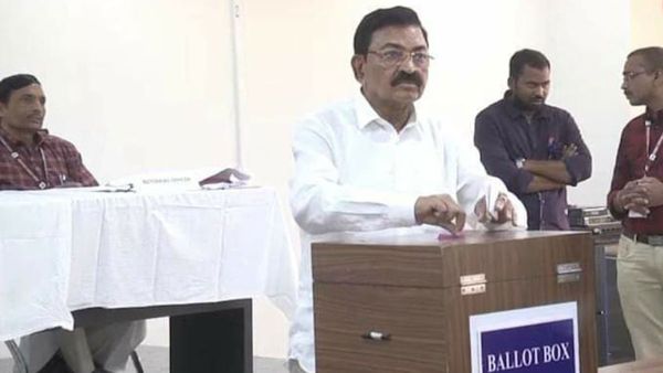 ఎమ్మెల్సీ ఎన్నికల్లో ఎవరికి ఓటు వేశానో బయటపెట్టిన మేకపాటి..