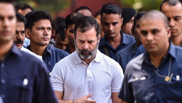 ఇండియాలో రాహుల్ గాంధీపై కేసును గమనిస్తున్నాం: అమెరికా