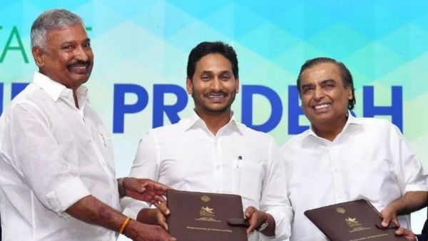 వైసీపీ ప్రభుత్వానికి కొత్త జోష్ - నేడు మరో 248 ఎంఓయూలు..!!