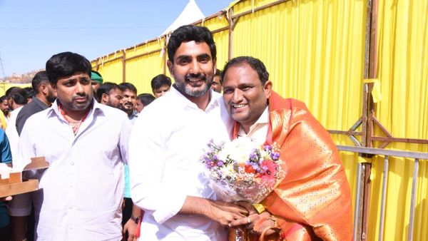 Nara Lokesh : టీడీపీ ఎమ్మెల్సీ విజేతలకు నారా లోకేష్ సన్మానం-పాదయాత్రలో భేటీ..!