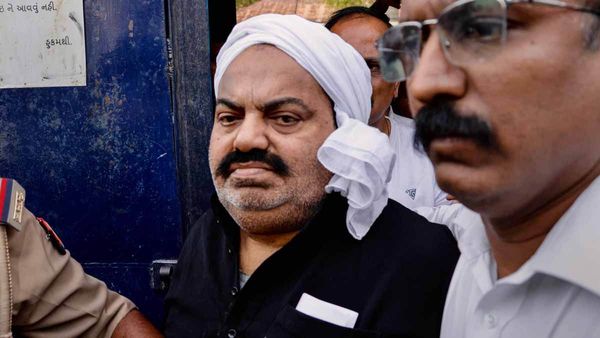 యూపీలో 183 ఎన్‌కౌంటర్లు: సుప్రీంకోర్టు జోక్యం: సీజేఐకి సీల్డ్ కవర్‌ లెటర్