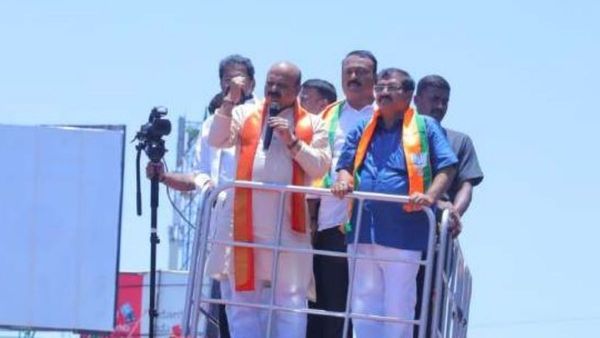 ఆ పార్టీ ప్రభుత్వం అంటేనే బ్రిటీష్ రూల్, మీకు ఏమైనా డౌట్ ?, సీఎం !