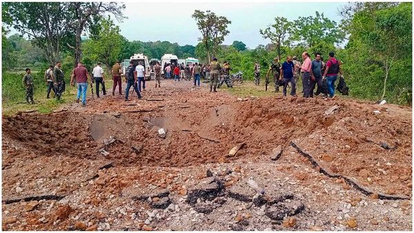 Chattisgarh:బస్తర్ దాడికి నక్సల్స్ వినియోగించిన పేలుడు పదార్థం ఎన్ని కిలోలో తెలుసా..?