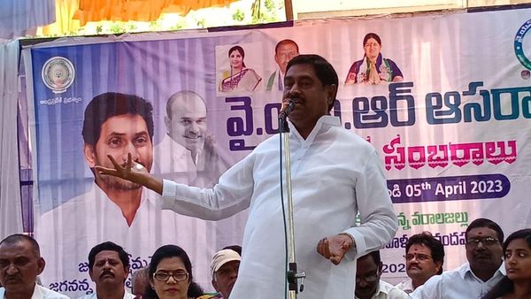 తొడగొట్టి- మీసం మెలేసిన మంత్రి ధర్మాన..!!