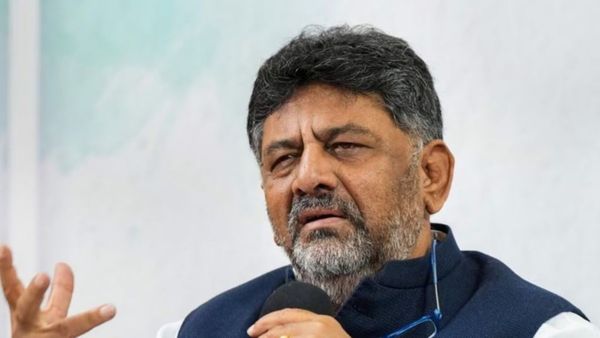 డీకే శివకుమార్ మీద సీబీఐ కేసు, కోర్టు ఏం చెప్పిందంటే, ఎన్నికల సమయంలో బిగ్ రిలీఫ్ !